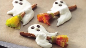 Halloween-Treats-Ghosts-on-Broomsticks