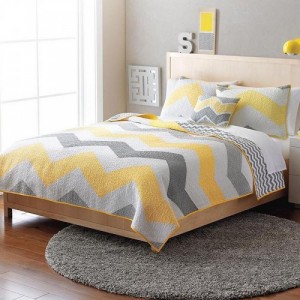 dorm-room-essentials-chevron-bedding