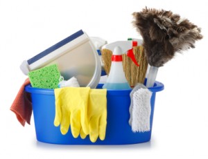 dorm-room-essentials-cleaning-supplies