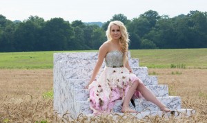 female country music artists- RaeLynn 